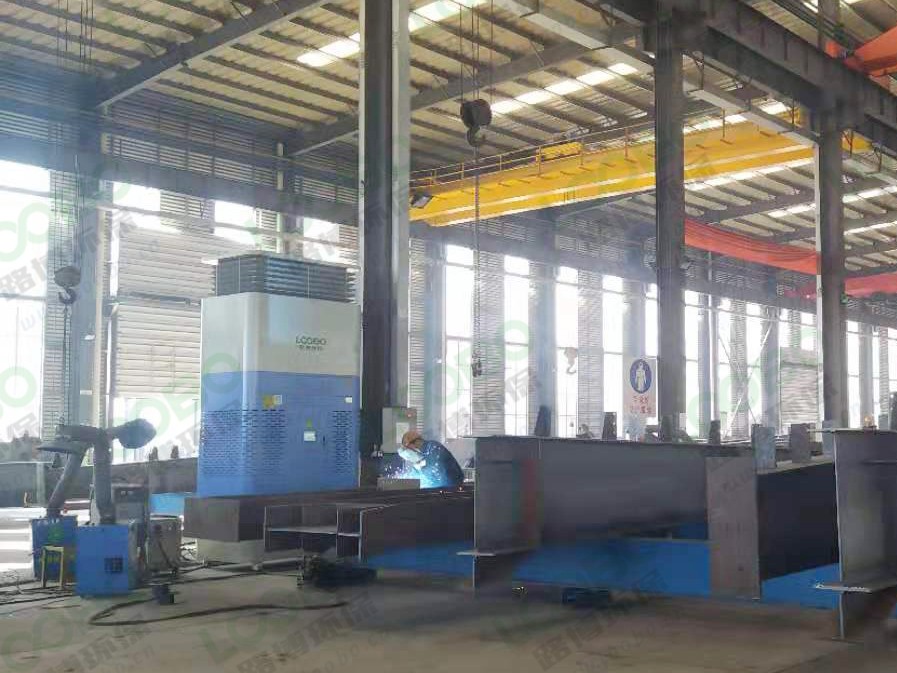車間煙塵治理新一代解決方案，自循環(huán)焊煙凈化器，無(wú)需繁瑣管道安裝，助您簡(jiǎn)單解決煙塵問(wèn)題 (2).jpg